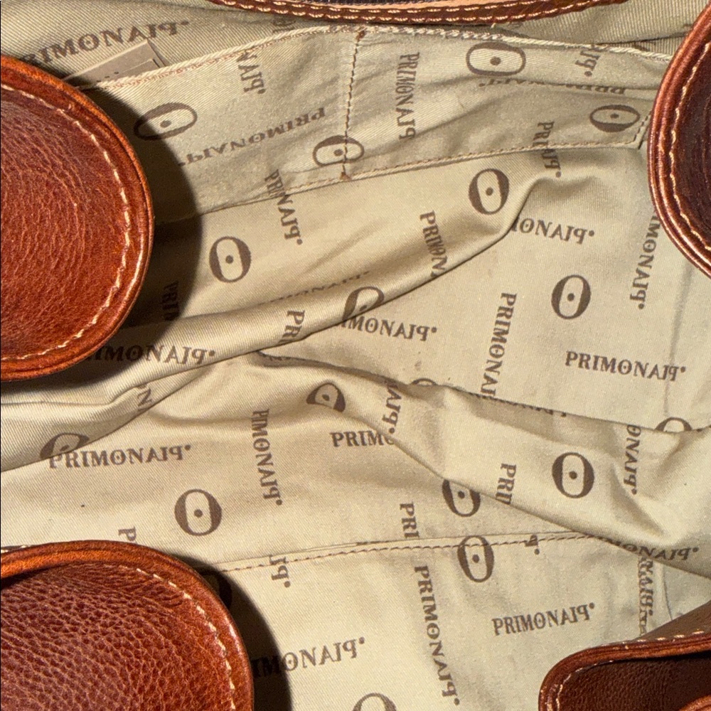 Primonaip handmade Italian leather bucket bag. - Picture 10 of 14